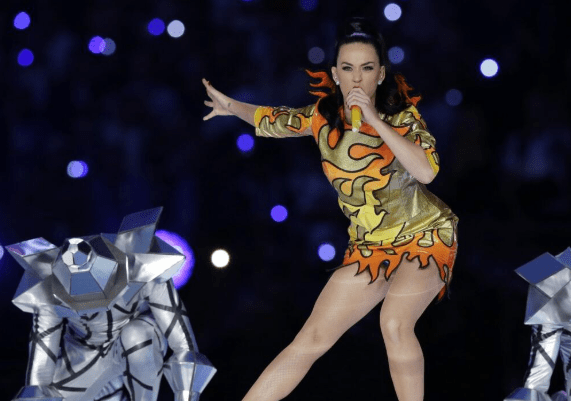 Top 10 Super Bowl Halftime Shows That Broke the Internet 4 Top 10 Super Bowl Halftime Shows That Broke the Internet