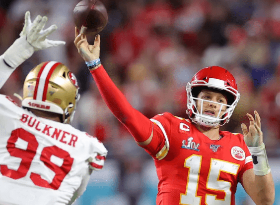 Top 10 Super Bowl Moments That Went Viral 8 Top 10 Super Bowl Moments That Went Viral