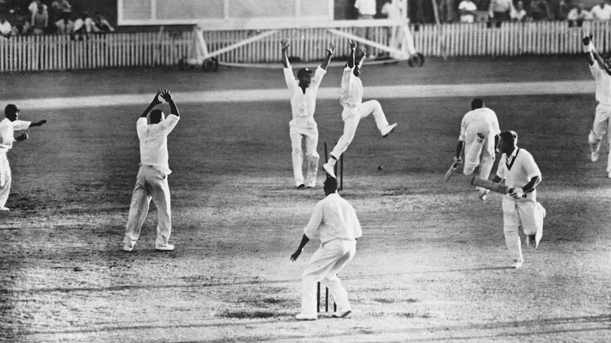 Top 10 Tests Away from Asia Where Spinners Took All 20 Wickets 12 Top 10 Tests Away from Asia Where Spinners Took All 20 Wickets