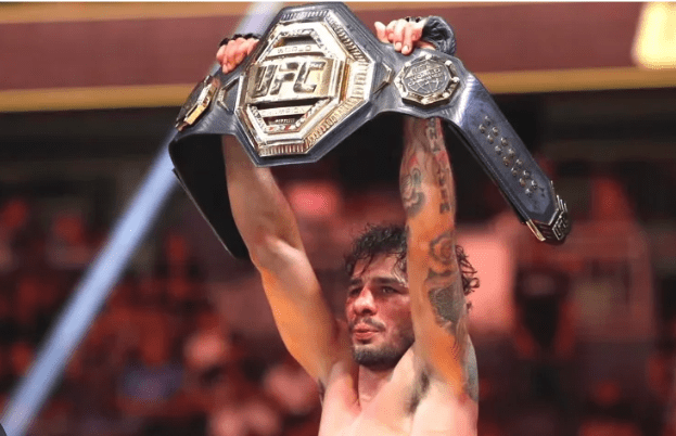 Top 10 MMA Fighters in the World in 2025 : Elite Fighters 3 Top 10 MMA Fighters in the World in 2025 : Elite Fighters