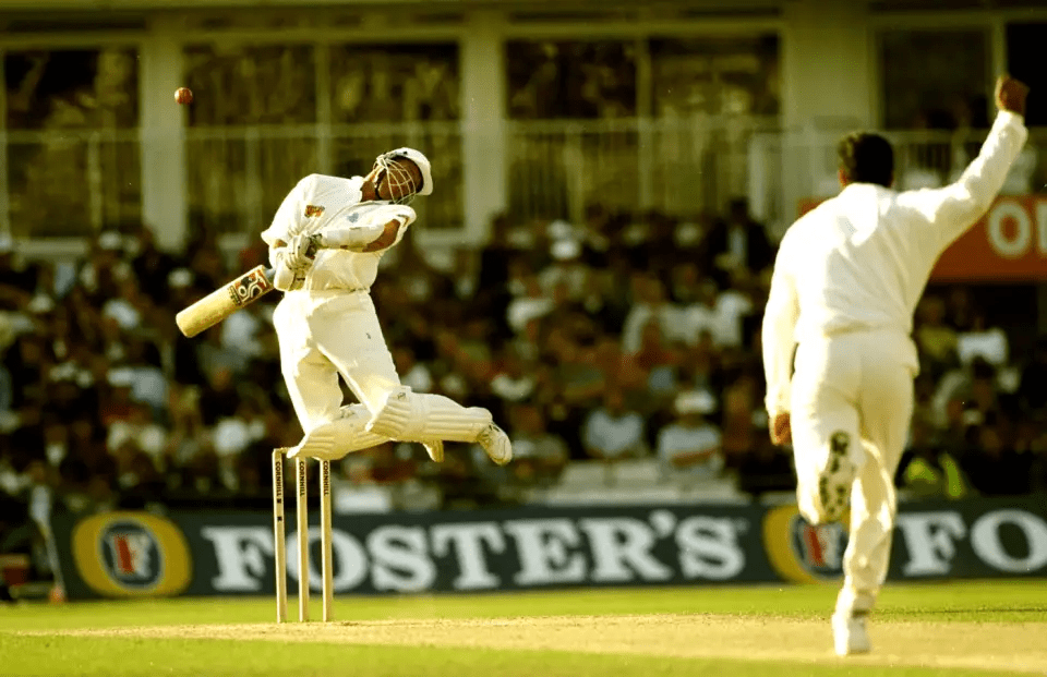 Top 10 Tests Where the Captain Took the New Ball Themselves 10 Top 10 Tests Where the Captain Took the New Ball Themselves