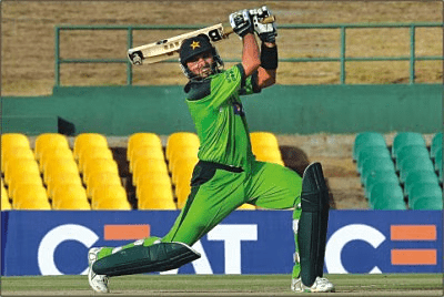 Top 10 Most Explosive Disruptive Cameos in ODIs Under 25 Balls 11 Top 10 Most Explosive Disruptive Cameos in ODIs Under 25 Balls