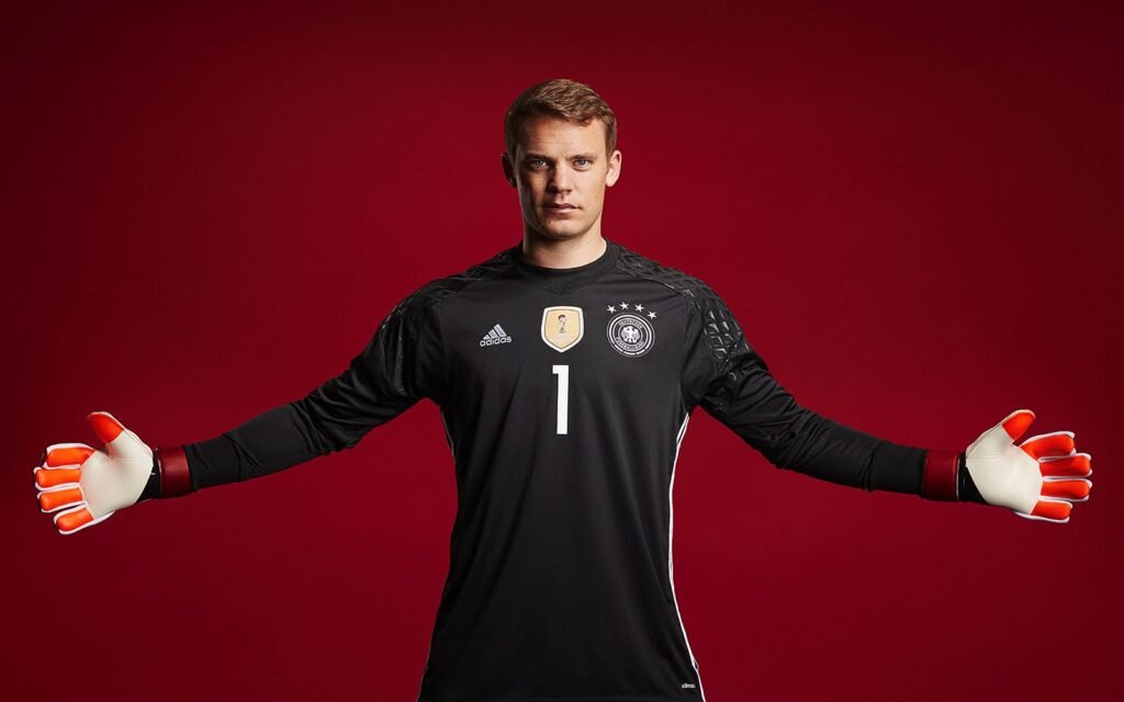 Top 10 Best Goalkeepers in Men’s Football -2025 3 Top 10 Best Goalkeepers in Men’s Football -2025
