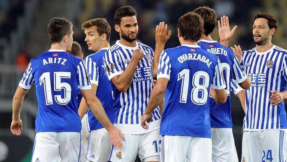 Top 10 Favorites to Win the UEFA Europa League 2025/2026 3 Top 10 Favorites to Win the UEFA Europa