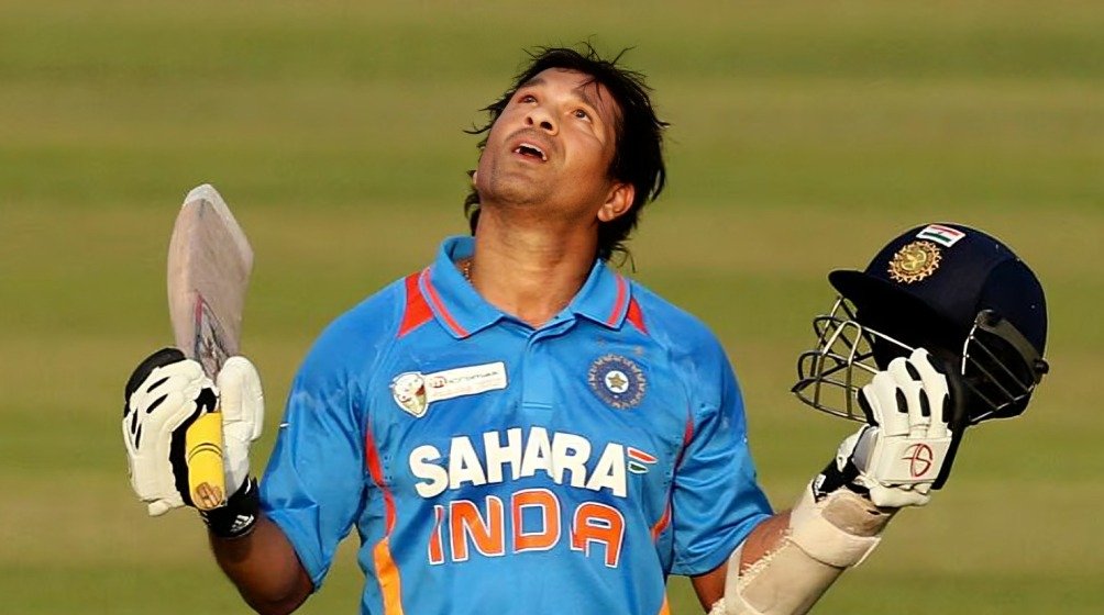 Top 10 Legendary Players Who Are the Fastest to Reach 10000 Runs in ODIs