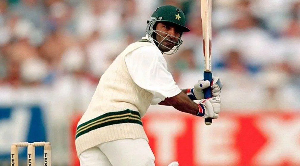 Top 10 Best Test Batting Performances of All Time 7 Top 10 Best Test Batting Performances of All Time