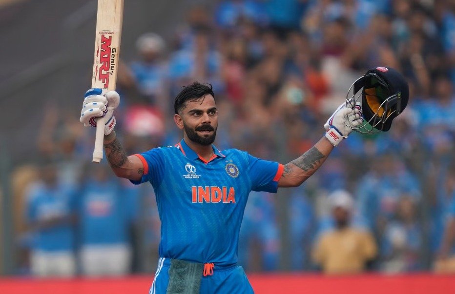 Top 10 Players Who Are the Fastest to Reach 10000 Runs in ODIs