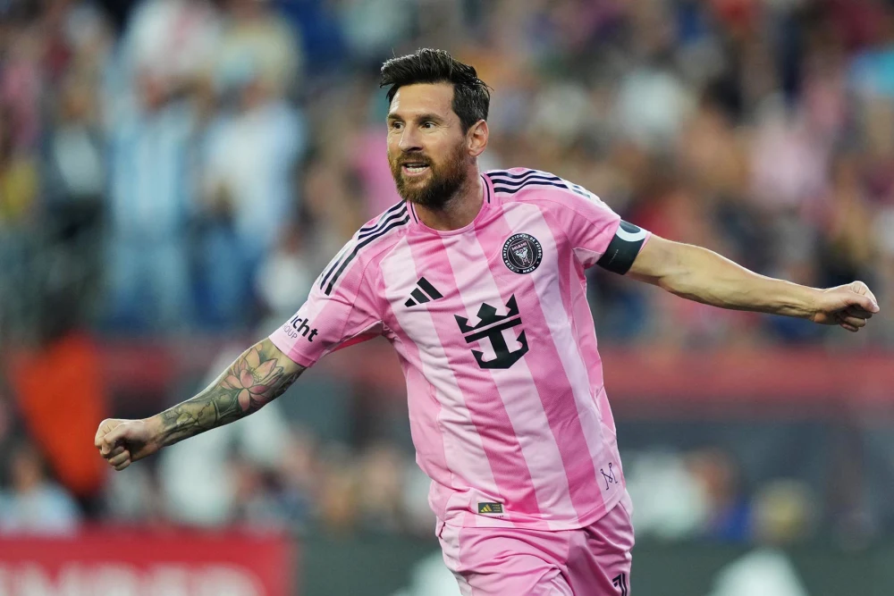 Top 10 Highest Goal-Scorers in Men's International Football 6 Top 10 Highest Goal-Scorers in Men's International Football