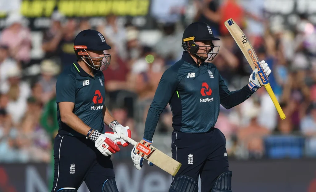 Top 10 Greatest Successful Run Chases in ODI Cricket 4 Top 10 Greatest Successful Run Chases in ODI Cricket