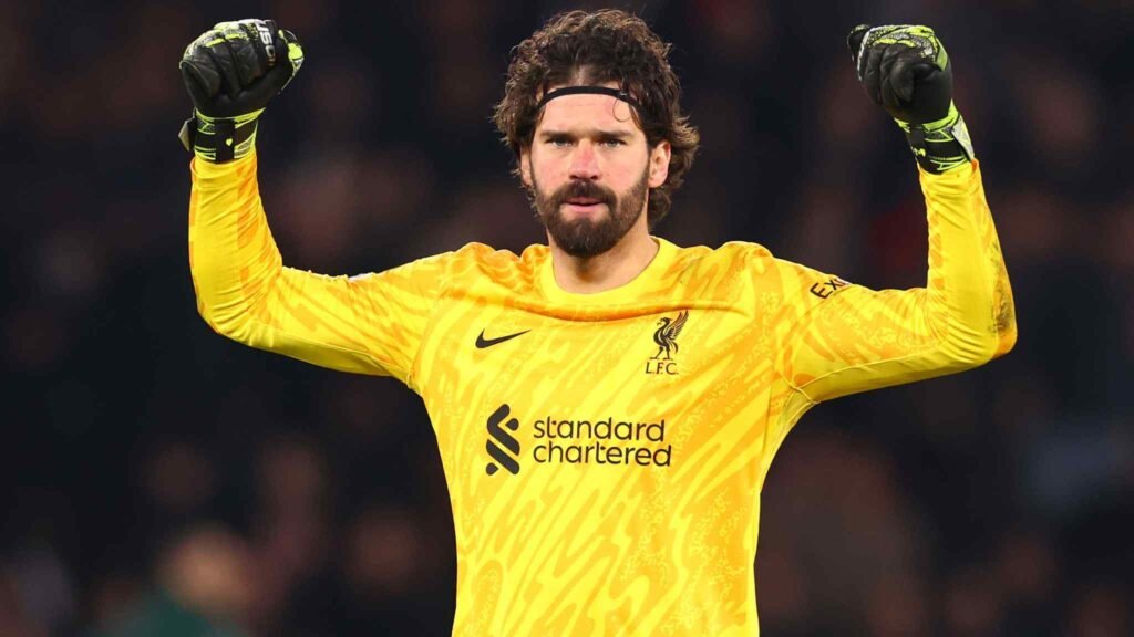 Top 10 Goalkeepers Likely to Win the Prestigious 2025 Yashin Trophy 11 Top 10 Goalkeepers Likely to Win