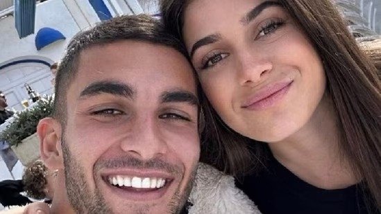 Top 10 Footballers and Their Gorgeous GFs Making Headlines in 2025 5 Top 10 Footballers and Their Gorgeous GFs Making Headlines in 2025 reveals football’s most glamorous and talked-about couples this year.