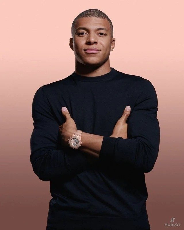 Top 10 Footballers Who Are Popular on TikTok in 2025 12 Footballers Who Are Popular on TikTok