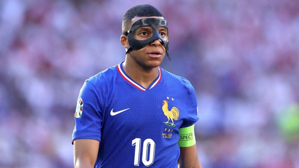 Top 10 International Footballers in 2025 11 International Footballers in 2025