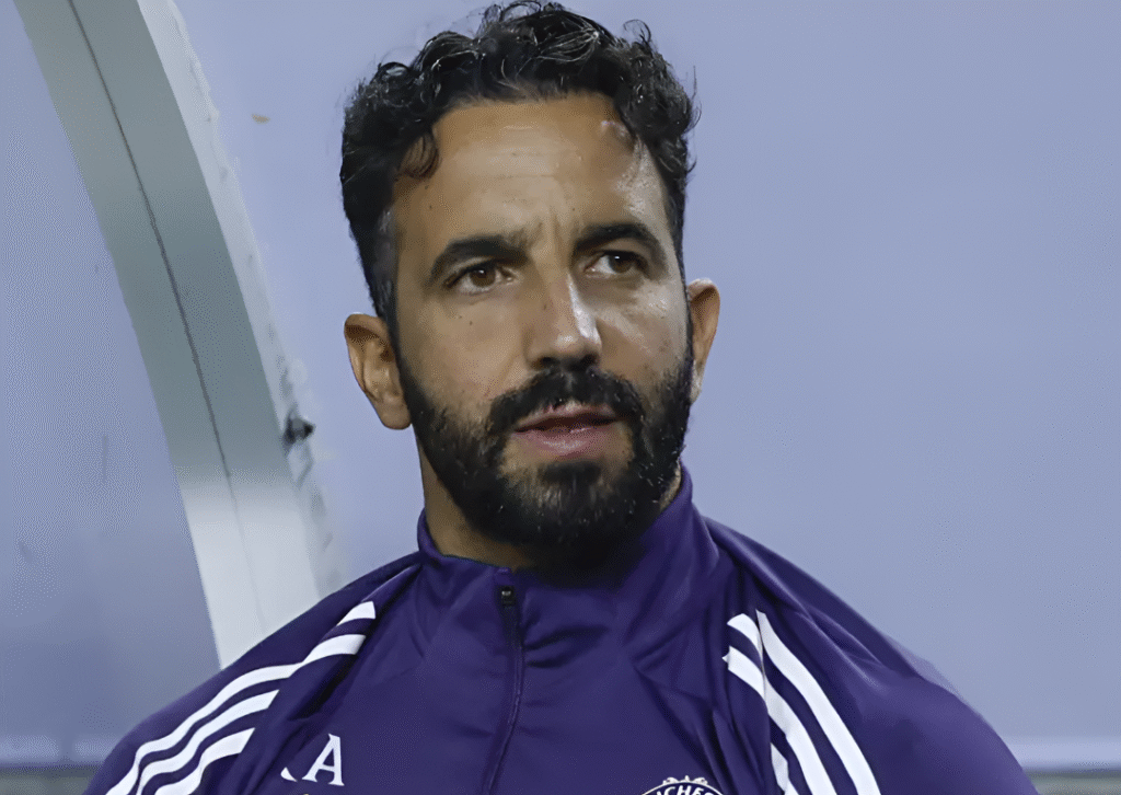 Manchester United 2-2 Draw Sparks Brutal Truth as Bruno Fernandes Slams 'Lazy' Play and Amorim Praises Honest Standards 3 Manchester United 2-2 Draw Sparks Brutal Truth as Bruno Fernandes Slams 'Lazy' Play and Amorim Praises Honest Standards
