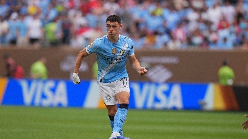 Top 10 Contenders for the 2025/2026 PFA Player of the Year Award 8 Top 10 Contenders for the 2025/2026 PFA