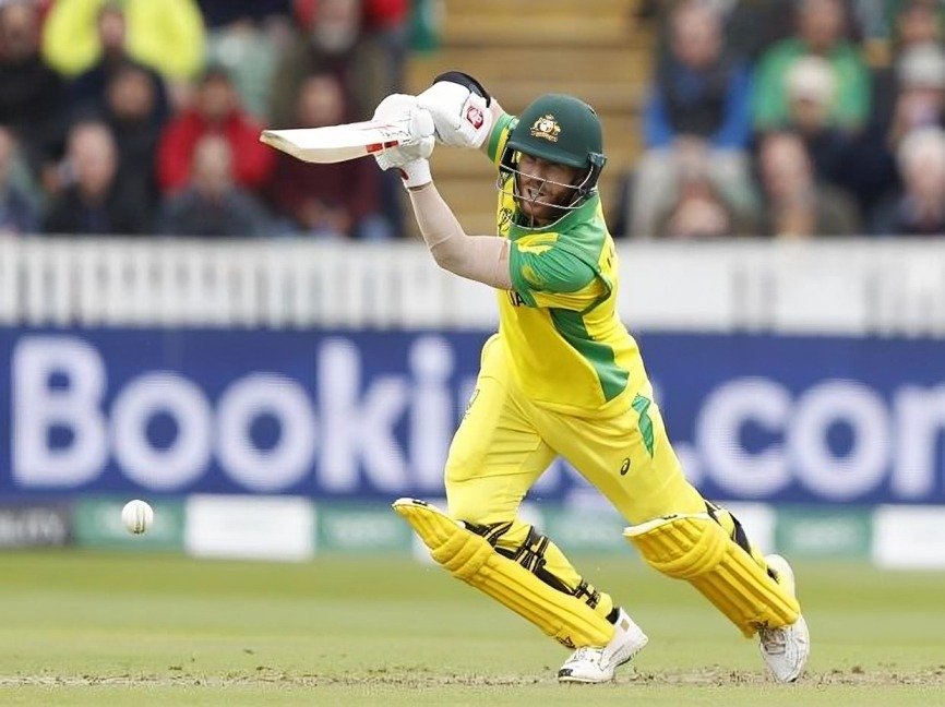 Top 10 Legendary Players Who can hit the best cover drives 4 Top 10 Legendary Players Who can hit the best cover drives