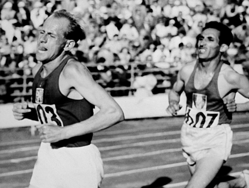 Top 10 Dominating Olympic Performances : Elite Stars 3 Top 10 Dominating Olympic Performances : Elite Stars