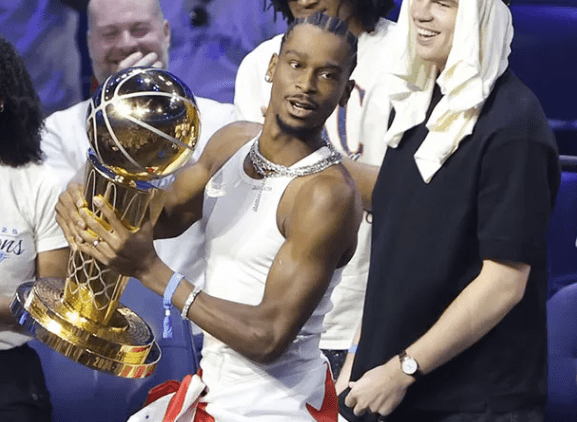 Top 10 Sports Moments That Broke the Internet 4 Top 10 Sports Moments That Broke the Internet