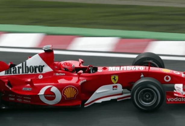 Top 10 Motorsport Finishes : Most Exciting Finishes in Motorsport History 6 Top 10 Motorsport Finishes : Most Exciting Finishes in Motorsport History