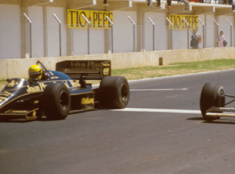 Top 10 Motorsport Finishes : Most Exciting Finishes in Motorsport History 10 Top 10 Motorsport Finishes : Most Exciting Finishes in Motorsport History