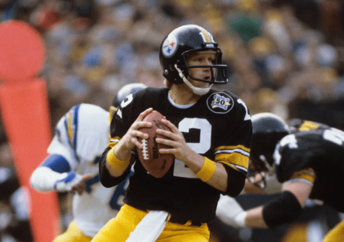 Top 10 Greatest Quarterbacks of the Super Bowl Era 4 Top 10 Greatest Quarterbacks of the Super Bowl Era