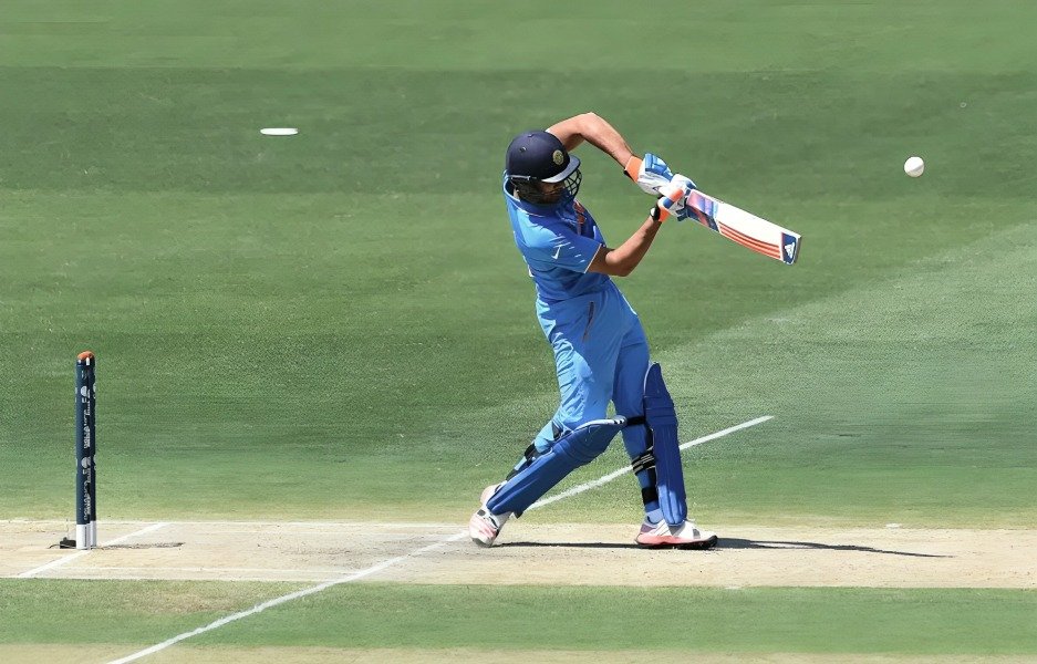 Top 10 Famous Legendary Indian Cricketers and Their Signature Shots 3 Top 10 Famous Legendary Indian Cricketers and Their Signature Shots