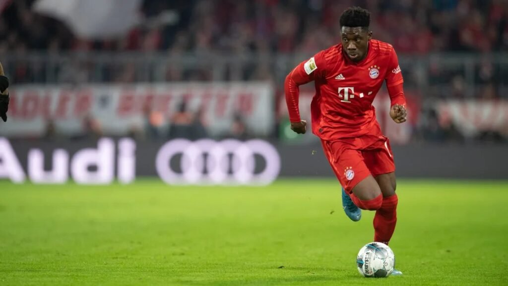 Top 10 Blazing-Fast Players in EA FC 26 4 Blazing-Fast Players in EA FC 26