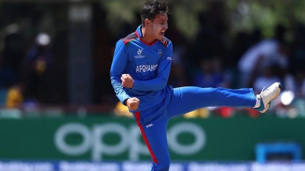 Top 10 Best Spinners In Asia Cup 2025