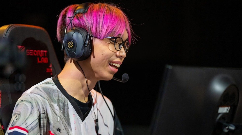 Top 10 Legendary Players with Career Spanning Across Multiple Esports Titles