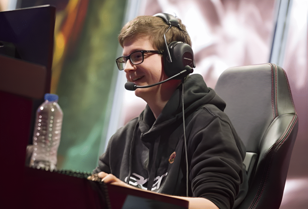 Top 10 Longest Esports Careers That Still Inspire 6 Top 10 Longest Esports Careers That Still Inspire