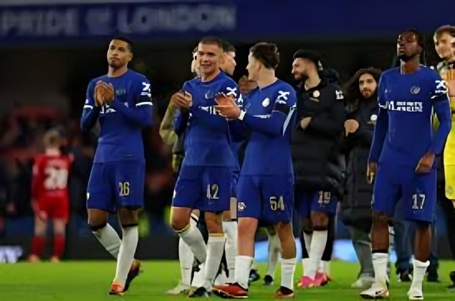 Top 10 Teams Most Points in Premier League Legendary Football 6 Top 10 Teams Most Points in Premier League Legendary Football