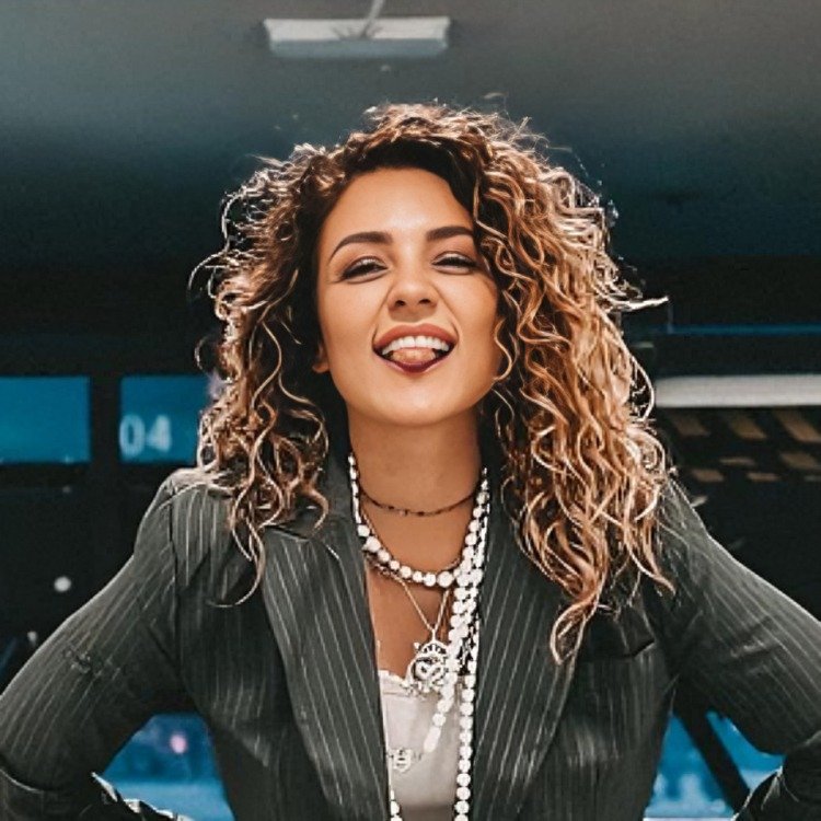 Top 10 Most Followed Female Call of Duty Players in the World 4 Top 10 Most Followed Female Call of Duty Players in the World