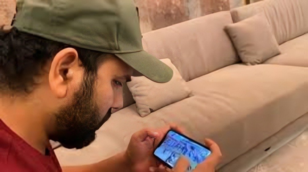 Topmost Legendary Indian Cricketers Who Are Pro Gamers 3 Top 5 Legendary Indian Cricketers Who Are Pro Gamers