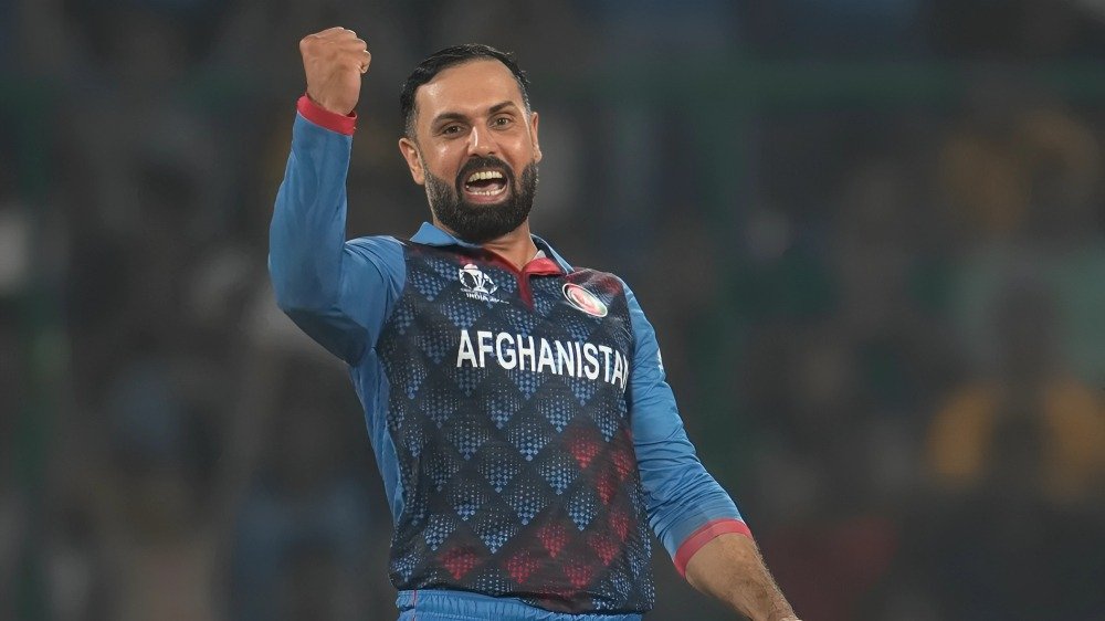 Top 10 Legendary Players with the Most Catches in an Innings in ODIs (2025) 4 Top 10 Legendary Players with the Most Catches in an Innings in ODIs (2025)