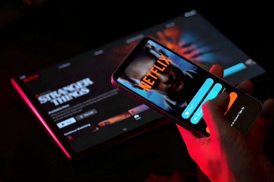 Exciting Epic Game Night Revolution: Netflix Turns Your TV into a Game Hub for Everyone 3 Epic Game Night Revolution: Netflix Turns Your TV into a Game Hub for Everyone