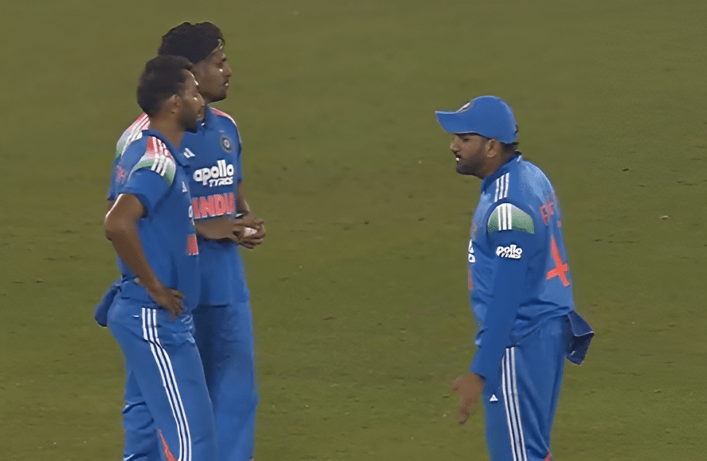 Prasidh Krishna 2nd ODI Performance: Rohit Sharma’s Furious Angry Lecture After Costly Bowling