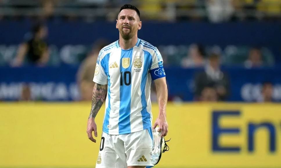 Here are the Top 5 God of Football Players In History: