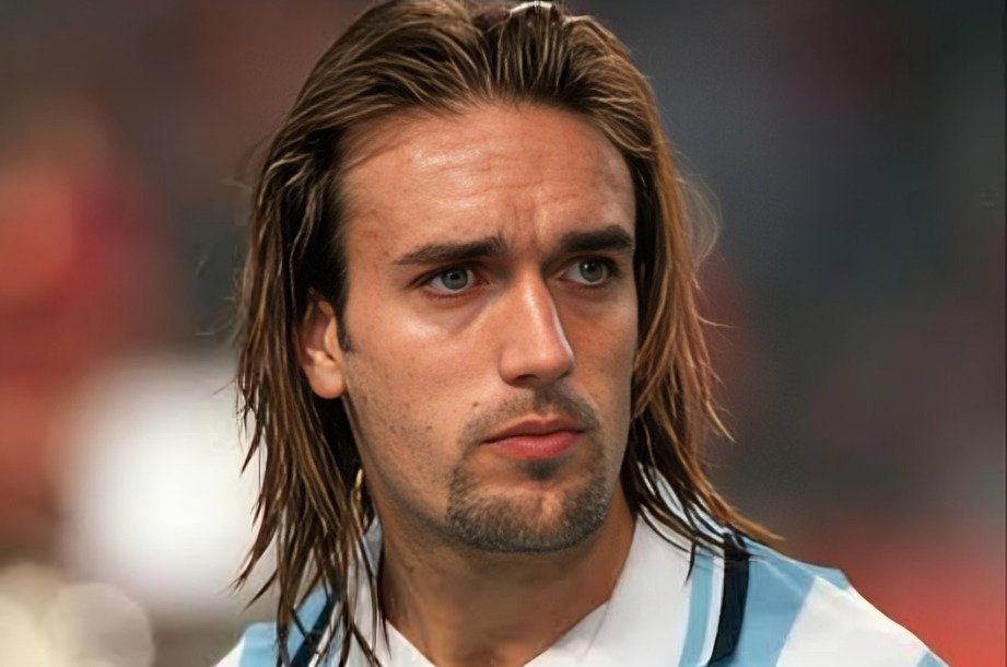 Top 10 Most Underrated Football Players in History