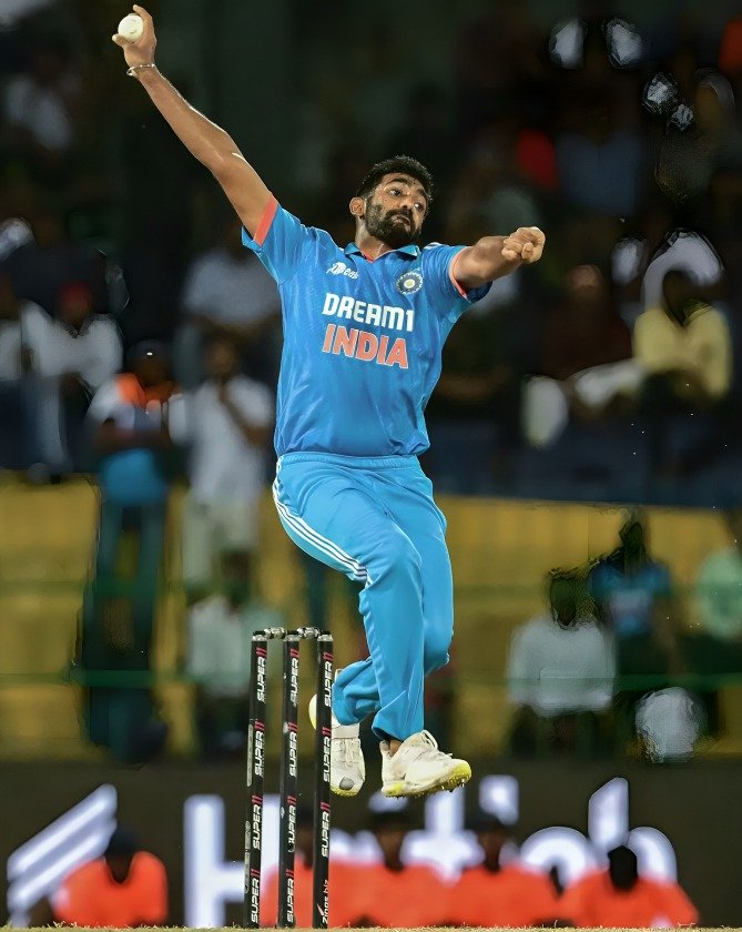 Top 5 Most Wicket Taker in ODI 2026 3 Top 5 Most Wicket Taker in ODI 2026