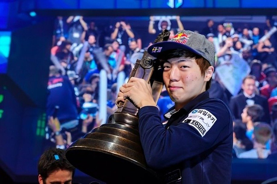Top 5 Youngest Esports World Champion in Gaming History