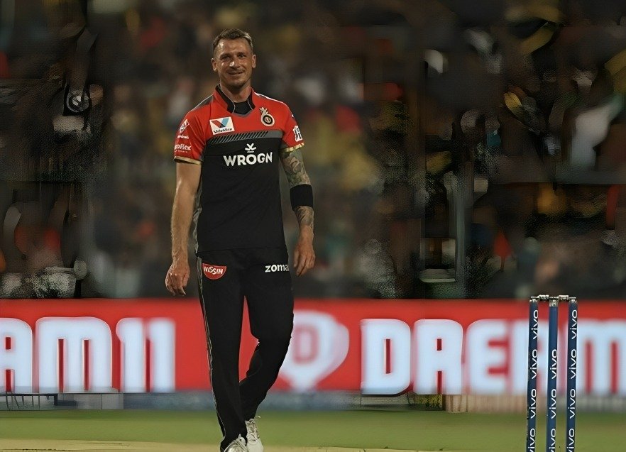 Top 10 Bowlers With Best Bowling Economy in IPL