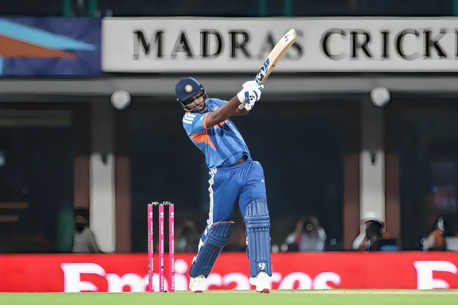 Top 5 Indian Batsmen With Highest Individual Scores During Run Chases in T20 World Cup