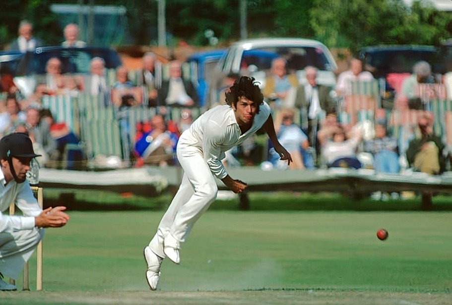 Top 10 Wicket Hauls in Test History