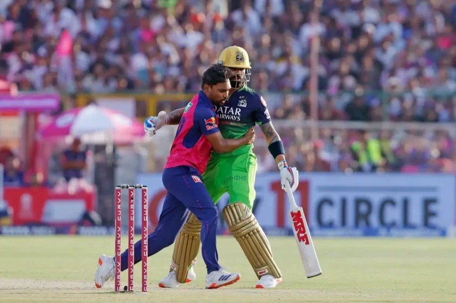 Top 5 Bowlers with Most Dismissals Against a Single Batter in IPL History