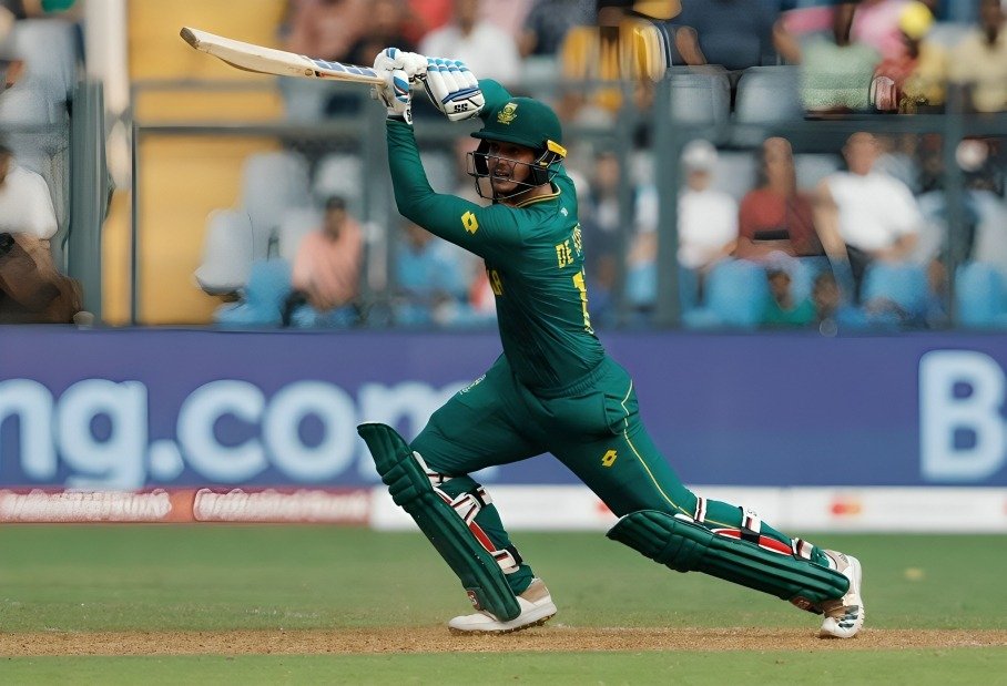 Top 10 Players With Most Runs in a Series For World Cup