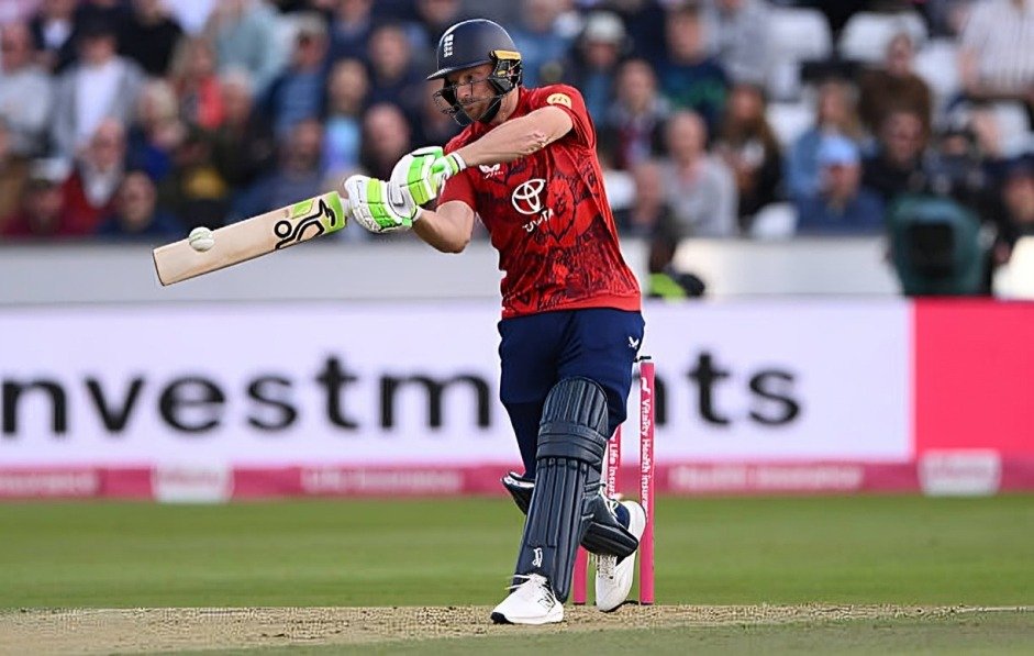 Top 10 Players With Most Runs in a Series by WicketKeeper in ODIs 8 Top 10 Players With Most Runs in a Series by WicketKeeper in ODIs