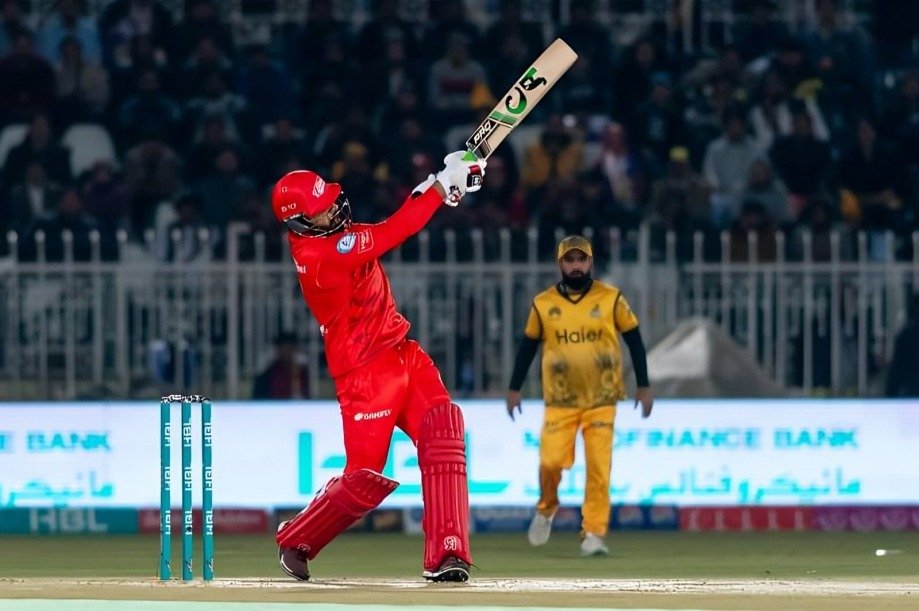 Top 10 Players With The Most Runs in PSL 6 Top 10 Players With The Most Runs in PSL