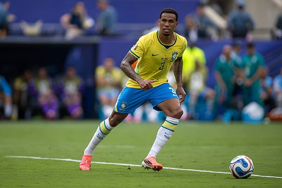 Top 5 Highest Scoring FPL Defenders in 2025/26 - Sports Samrath