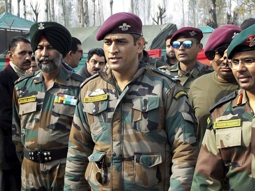 Top 10 Indian Cricketers With High Ranks Government Job - Sports Samrath