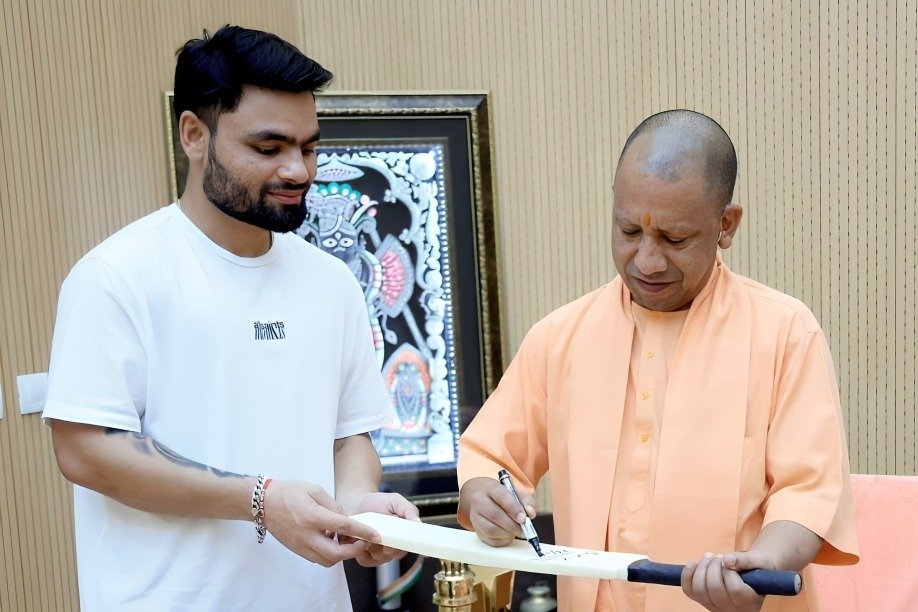 Top 10 Indian Cricketers With High Ranks Government Job - Sports Samrath